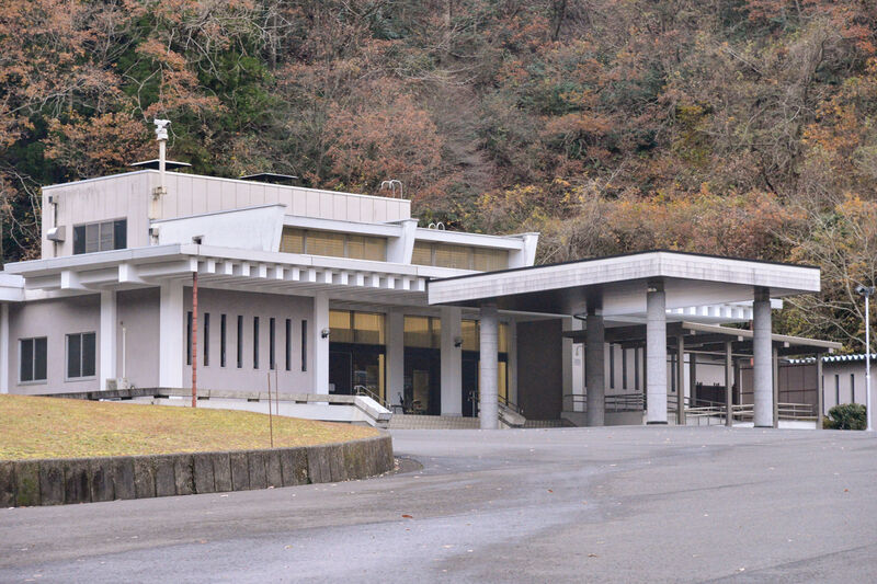 越前市斎場 外観１