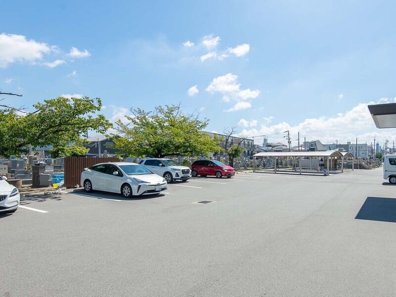 たかいし斎場 駐車場