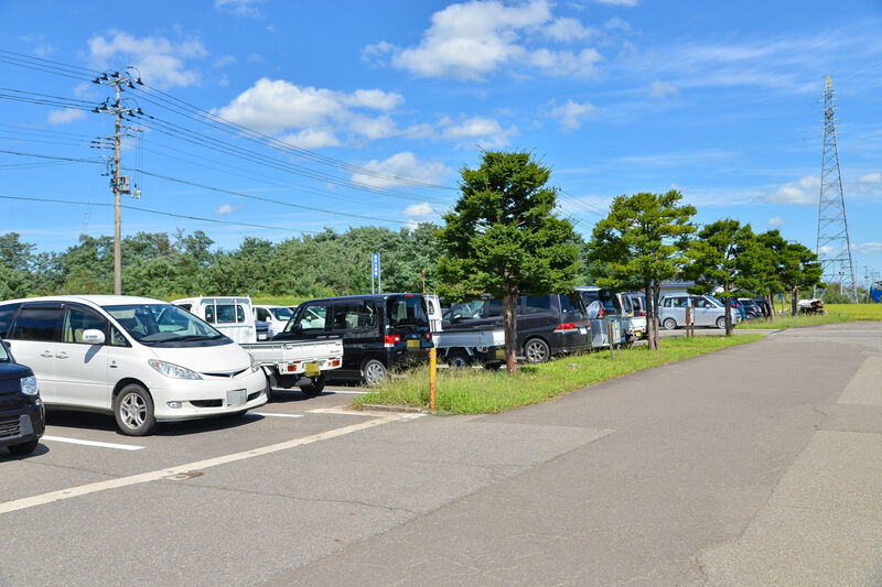 湯沢火葬場 駐車場