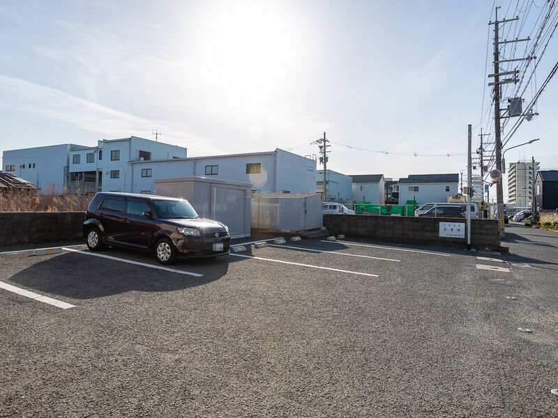 長瀬斎場 駐車場