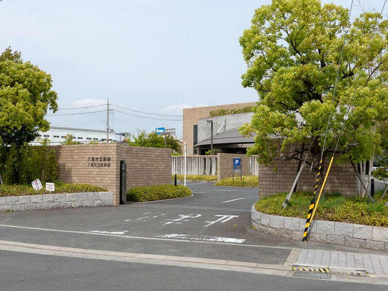 八尾市立斎場 入口