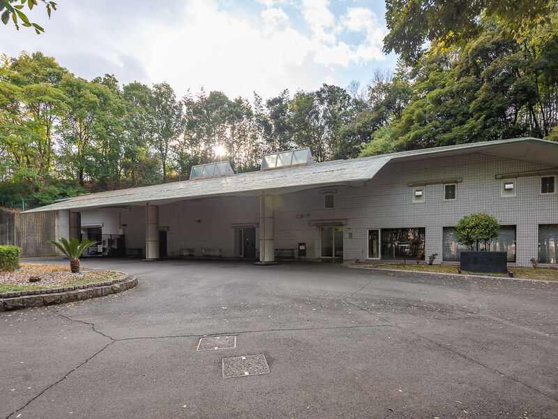寝屋川斎場 外観