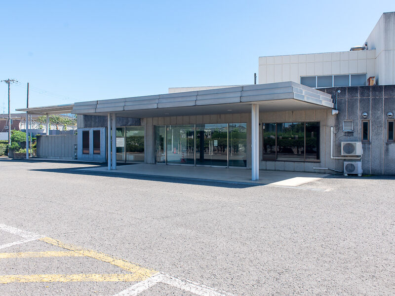 貝塚市立斎場 入口