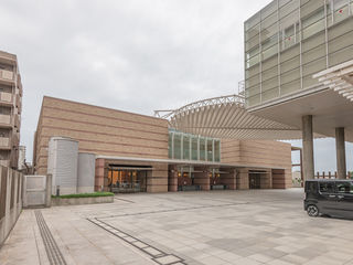 大阪市立葬祭場 やすらぎ天空館