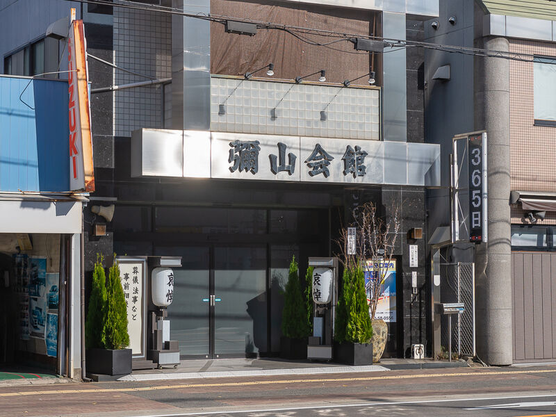 メモリオ吹田 入口