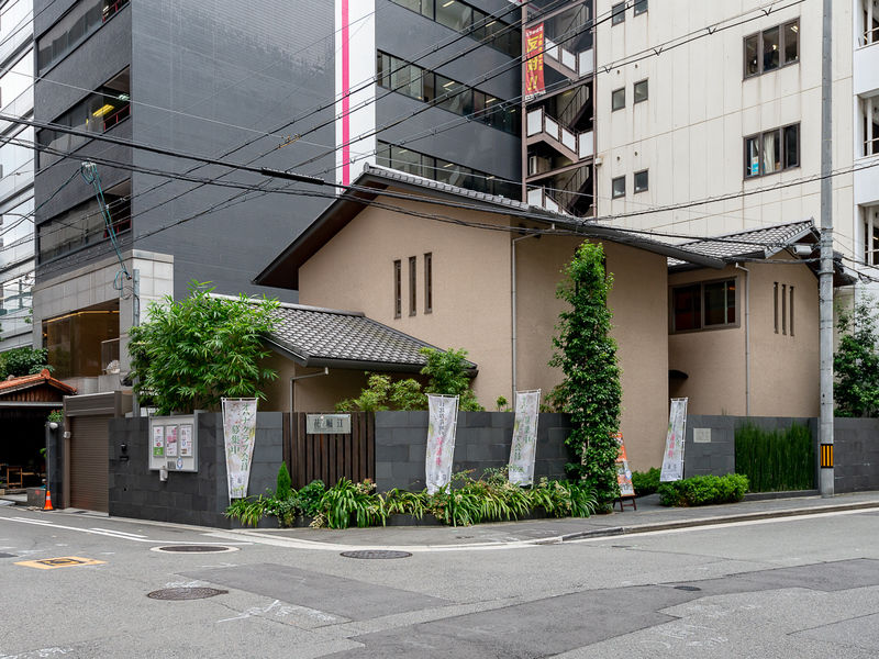 メモリアルハウス 花堀江 外観