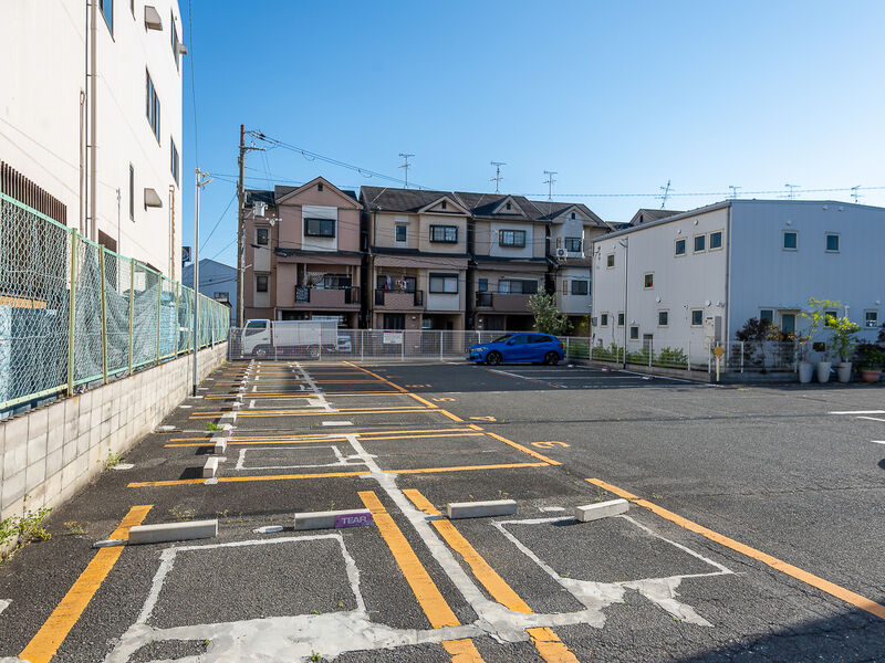 ティア門真巣本 駐車場3