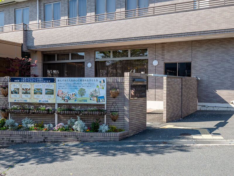 ティア四條畷（旧 八光殿） 入口
