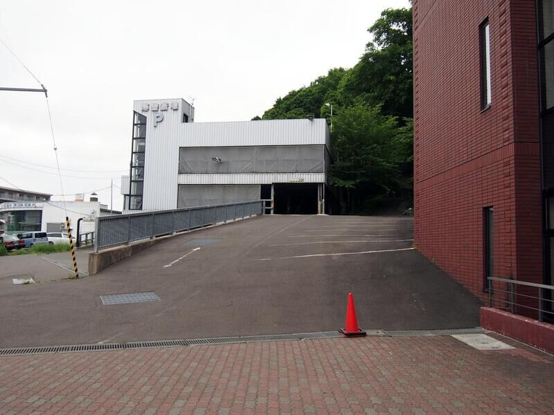 博善社 博善斎場 駐車場
