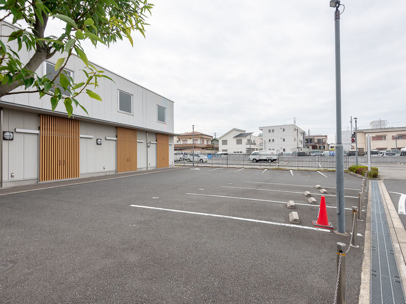 家族葬専用ホール仏光殿南館 駐車場1