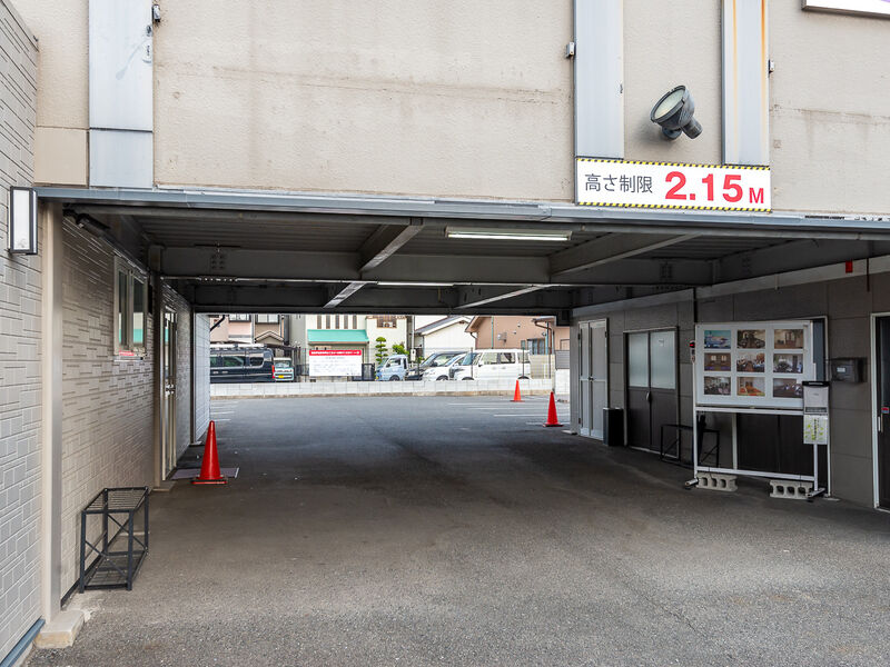 希ホール 駐車場