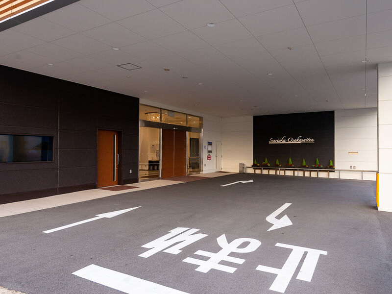 千里丘ファミリーホール 入口