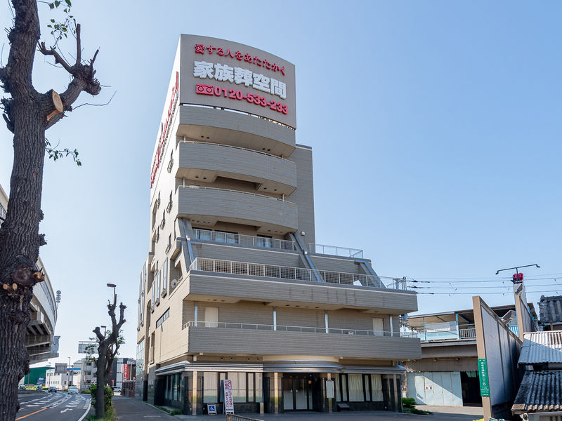 ファミリーメモリアル堺 外観1