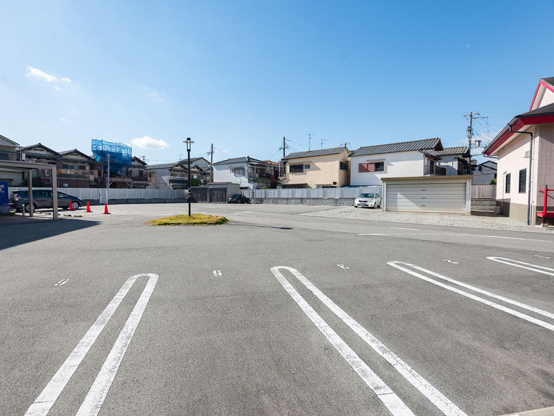 ジュンナイジ会館 駐車場
