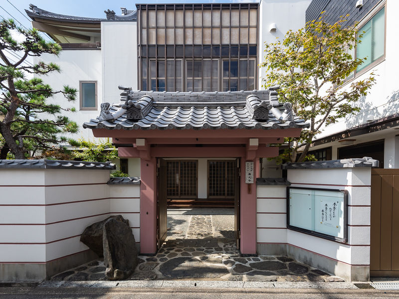 西光寺 入口