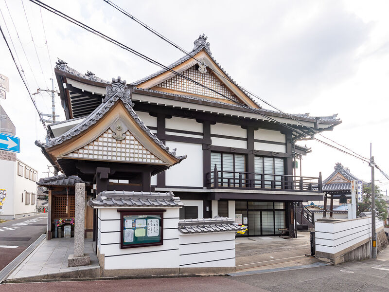 誓願寺会館 外観