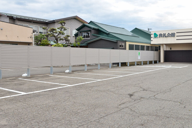 土崎典礼会館 駐車場