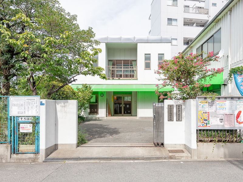 育和社会福祉会館 外観