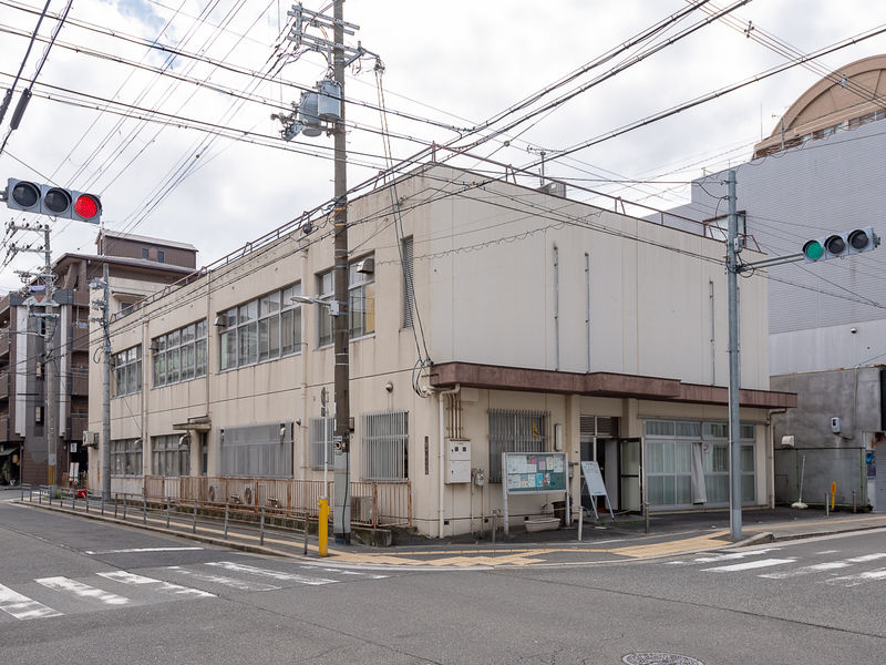遠里小野会館 外観