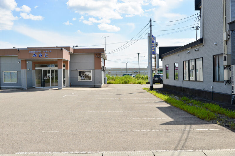 花宝堂　セレモニーホールみさと 駐車場