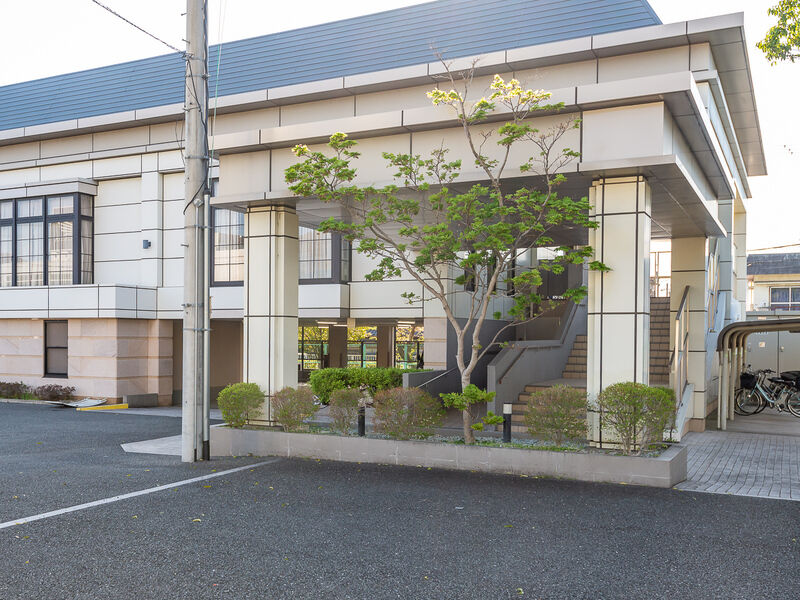 メイプルホール四條畷 入口