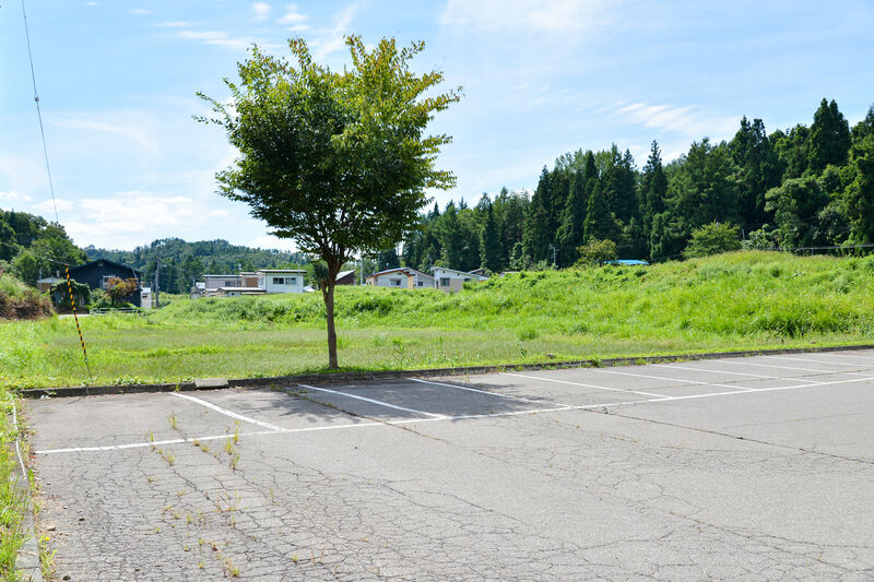 メモリアルホールしおん 駐車場