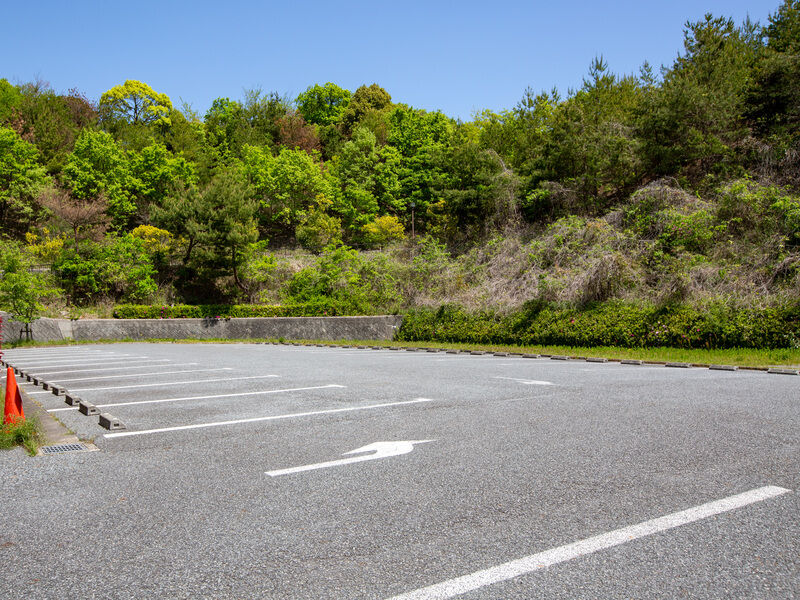 みきやま斎場 駐車場