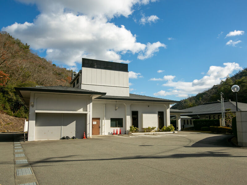 猪名川霊照苑 外観1