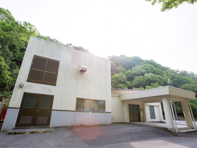 清水谷斎場 外観2