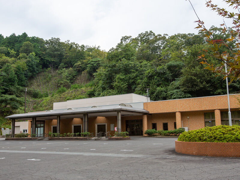 豊岡斎場 外観1