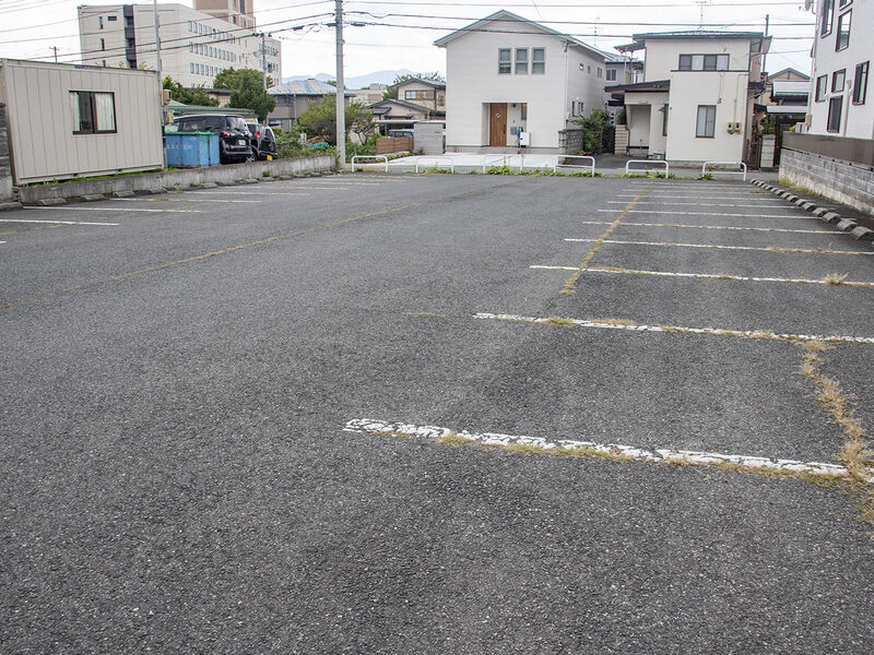 山形市斎場 駐車場