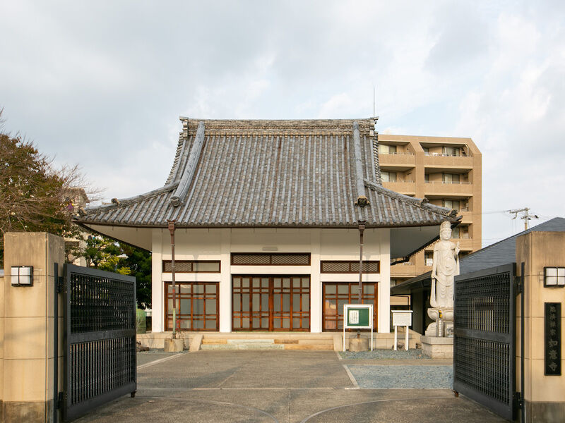 如意寺会館 入り口
