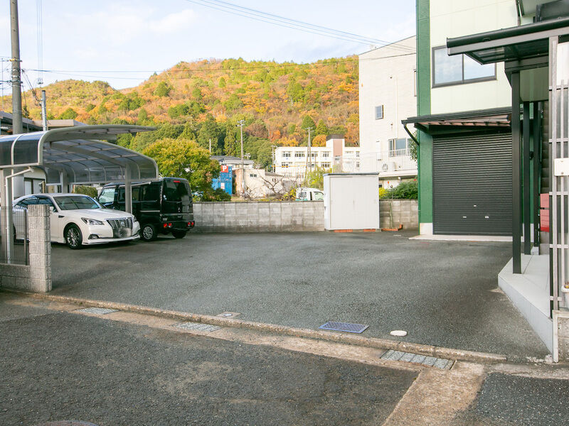 コーシンホール 駐車場