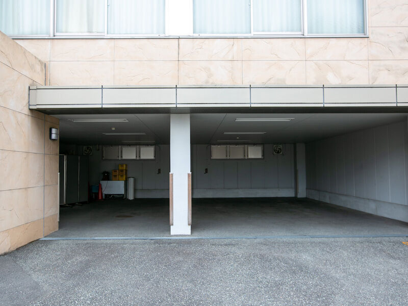 家族葬専用式場はないろ西宮北口店 駐車場