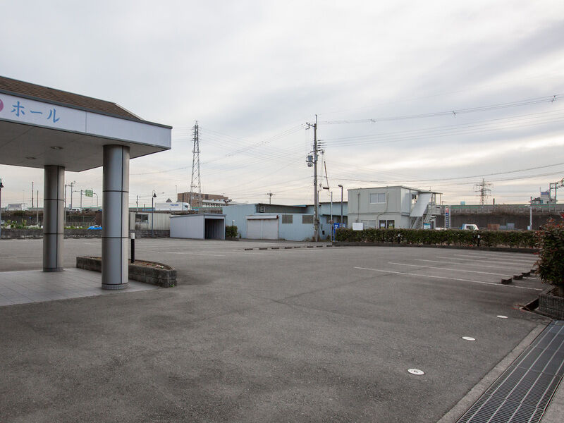 すみれホール 宝殿 駐車場
