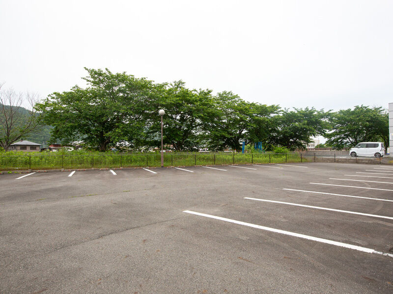 西脇キトラ会館 駐車場