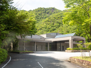 丹波市柏原斎場つつじ苑