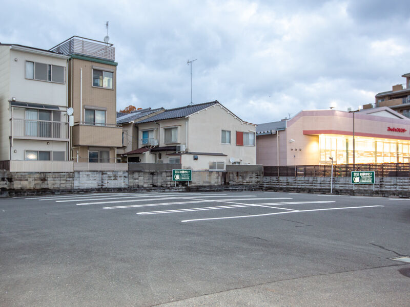 小さなお葬式 伏見桃山ホール 駐車場