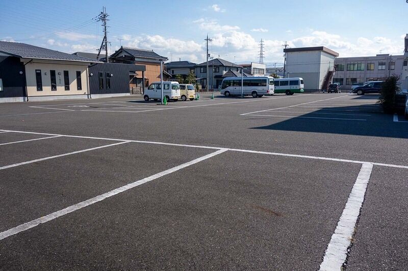 葬儀ホール 想月 駐車場1