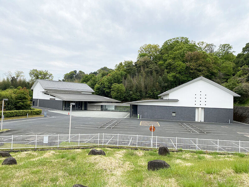 野菊の里斎場 駐車場