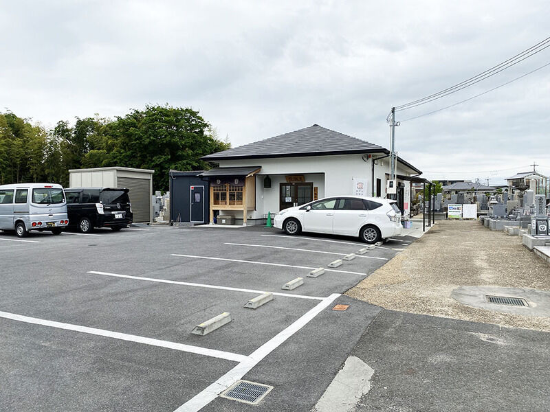 極楽寺火葬場 外観２