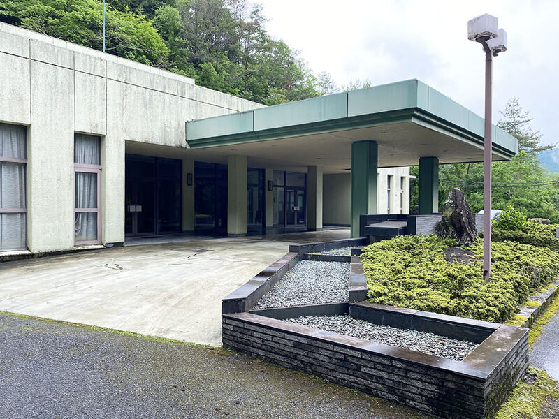 宇陀市営榛原斎場 外観３