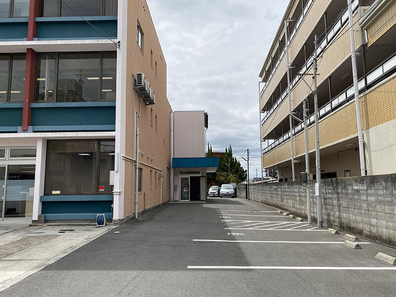 ほうれん会館 駐車場