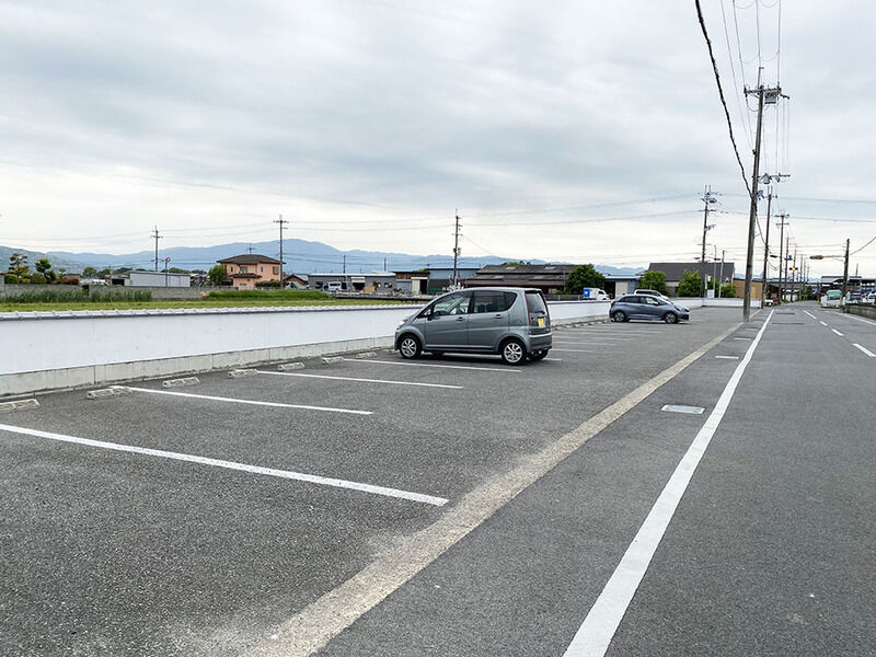 教安寺火葬場 駐車場