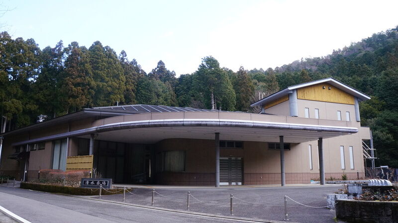 清水斎場 建物外観