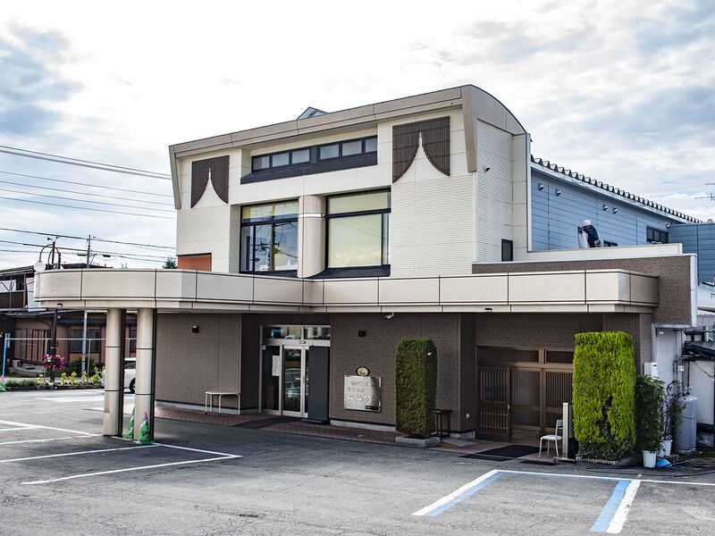 セレモニーホールやなぎや 外観2