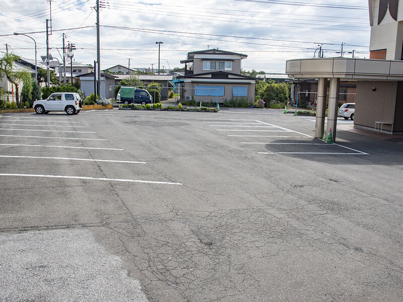 セレモニーホールやなぎや 駐車場