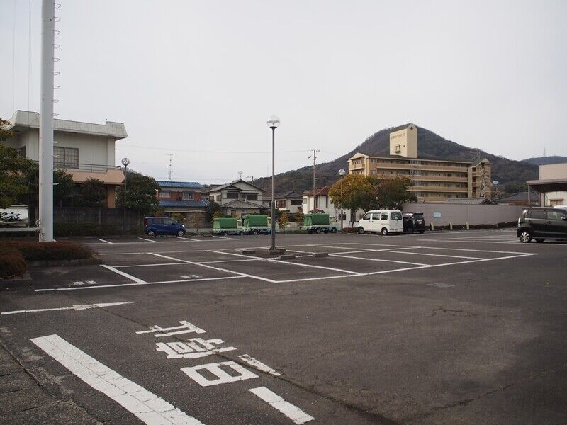 ベルモニー会館 香西 駐車場１