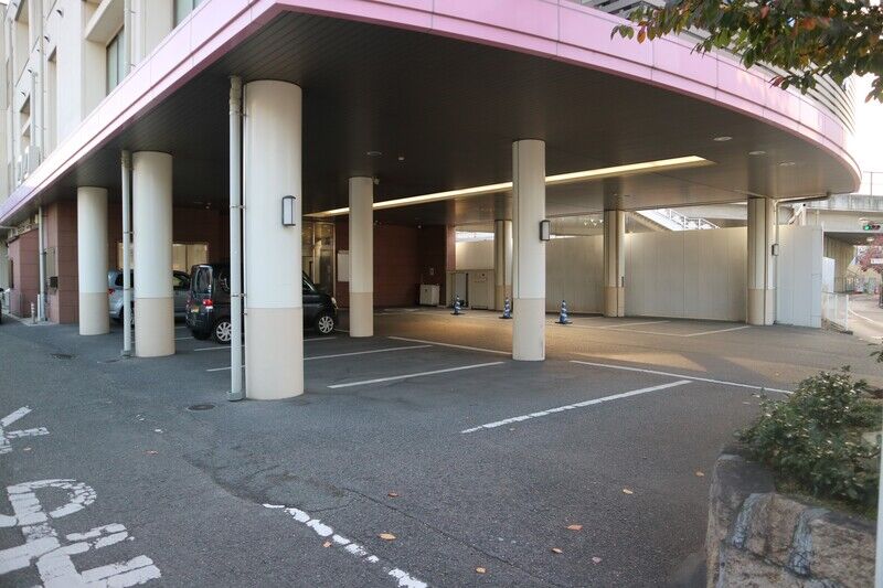 さくら祭典 岡山駅前ホール 駐車場１