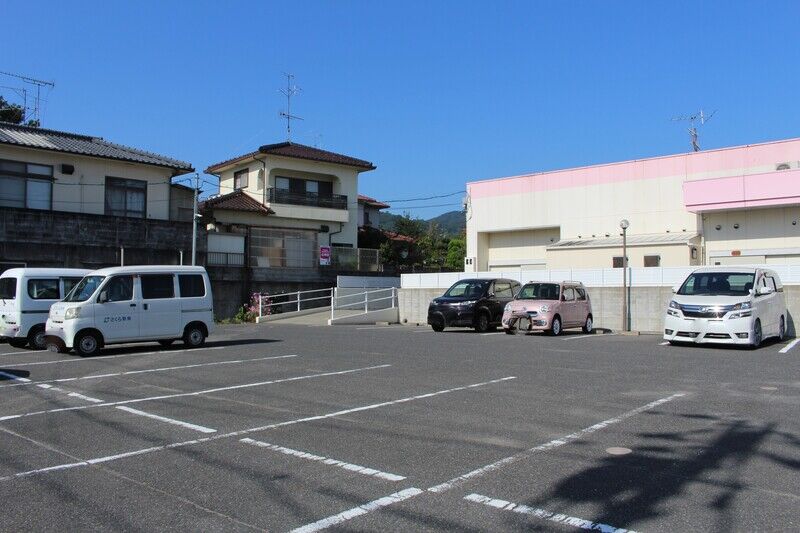 さくら祭典 あかいわホール 駐車場１